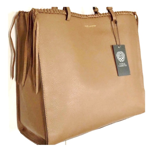 Vince Camuto Handbags - 🌸VINCE CAMUTO “Litzy” Tote - NWT! 🌸